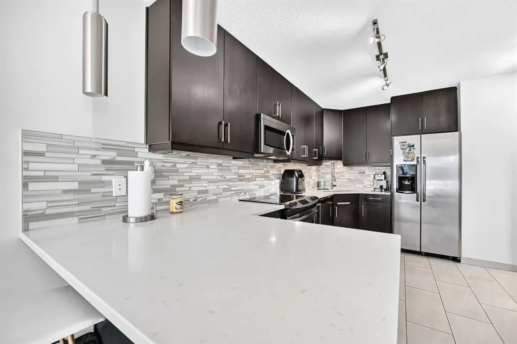 1320 1 Street SE #1010