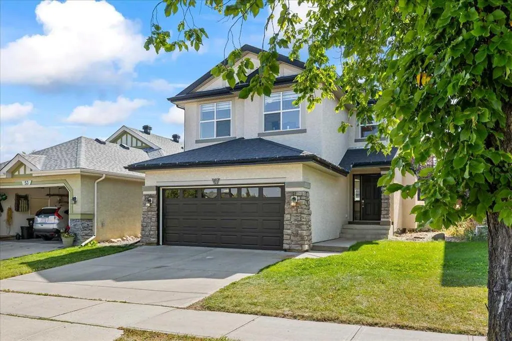 57 Everwillow Boulevard SW