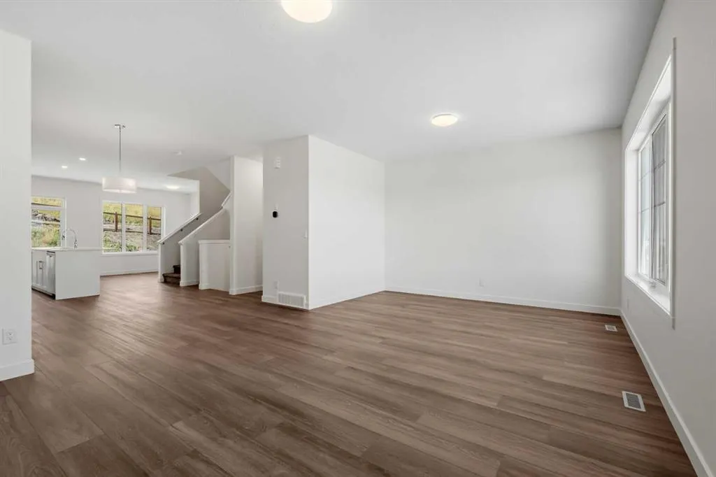 1147 Fowler Road SW
