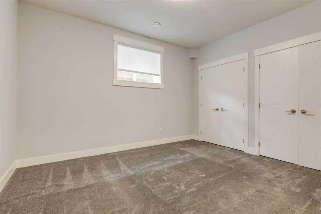 1483 Aldrich Place
