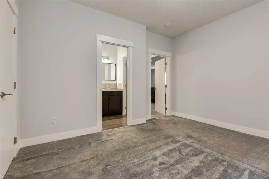 1483 Aldrich Place