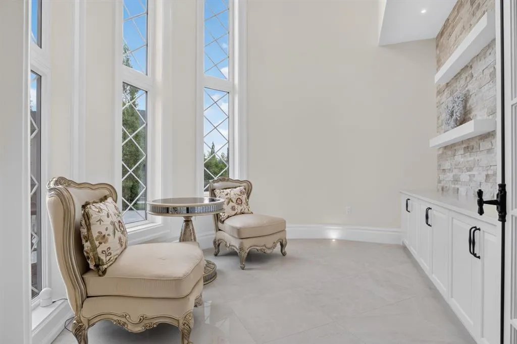 12 Wycliffe Mews