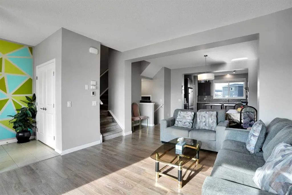 392 Cornerstone Passage NE