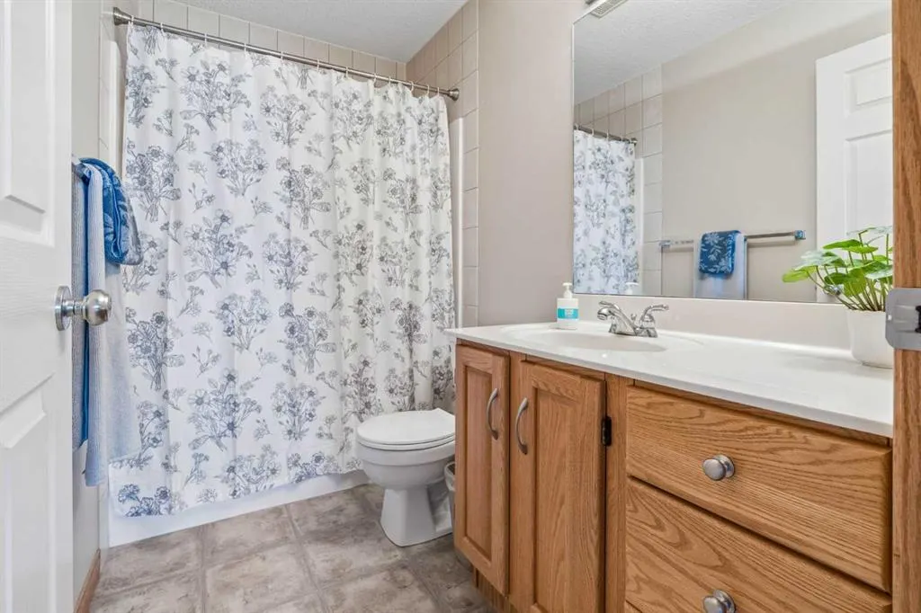 127 Edgeridge Close NW