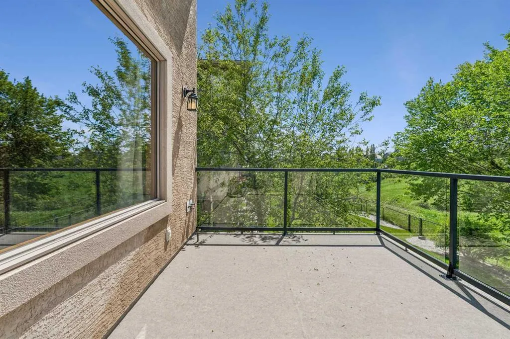 127 Edgeridge Close NW