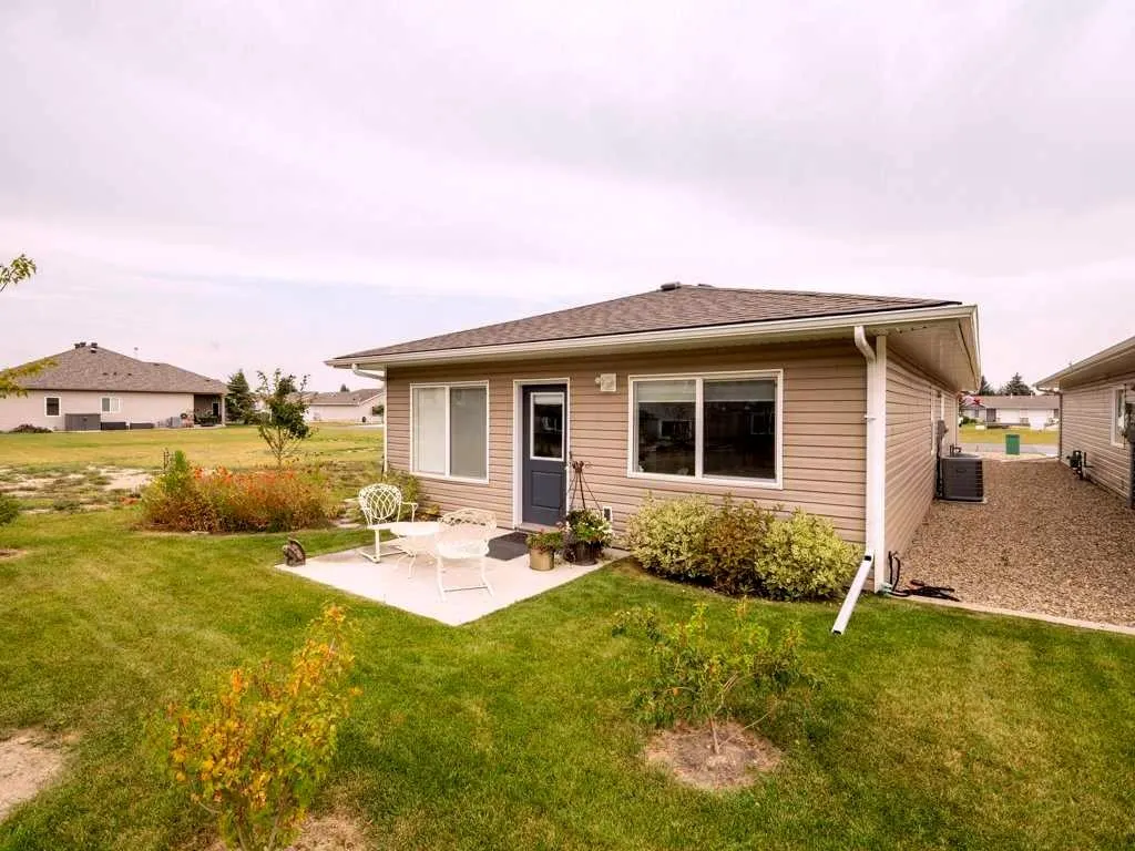 318 Whispering Way