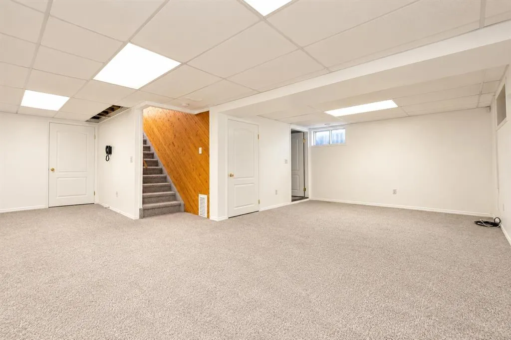 44043 714 Township