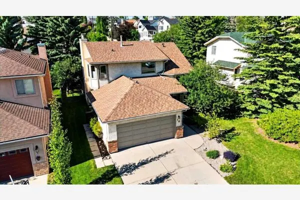 14 Hawkdale Gate NW