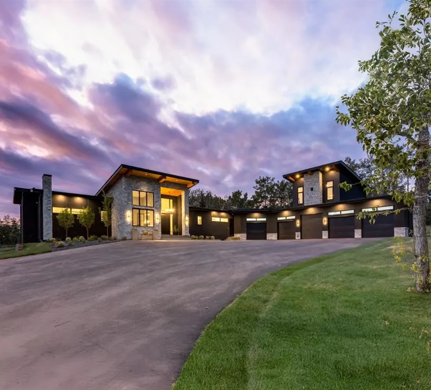 28 Bearspaw Green
