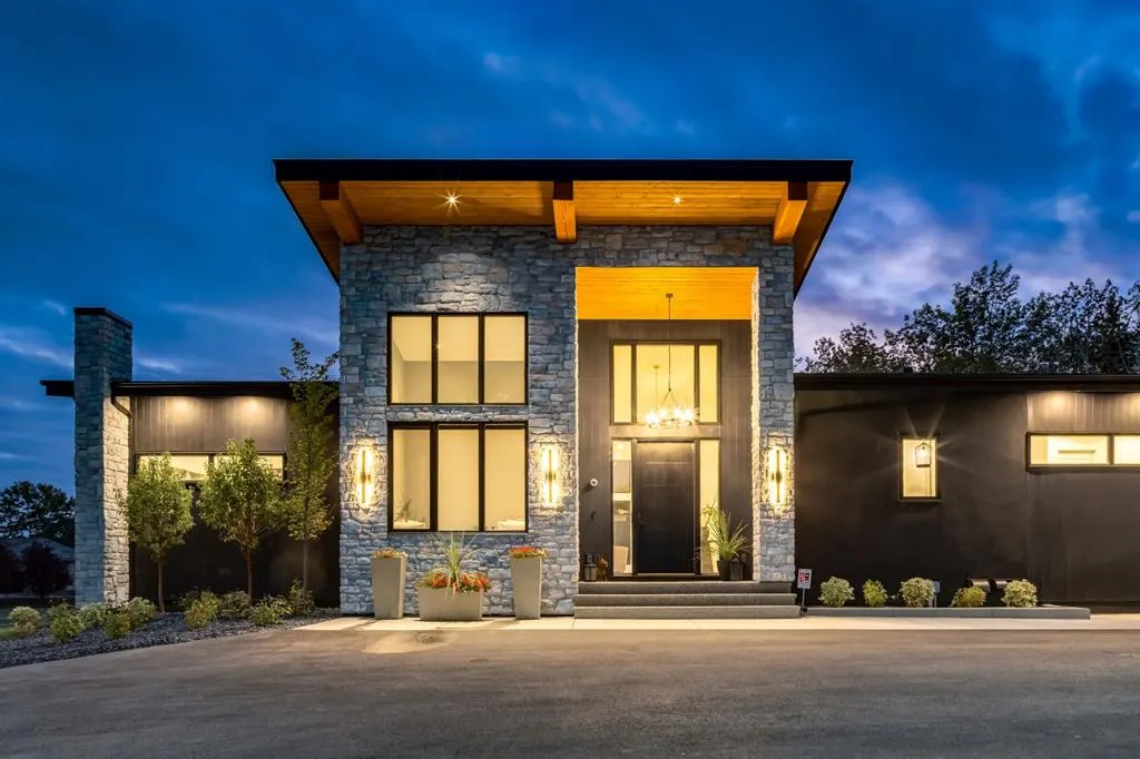 28 Bearspaw Green