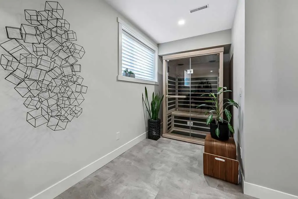 117 Crystal Green Court
