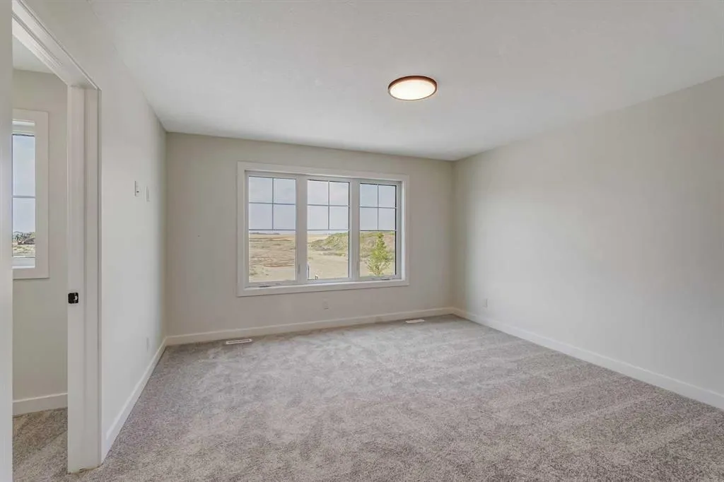 261 Bridgeport Gate