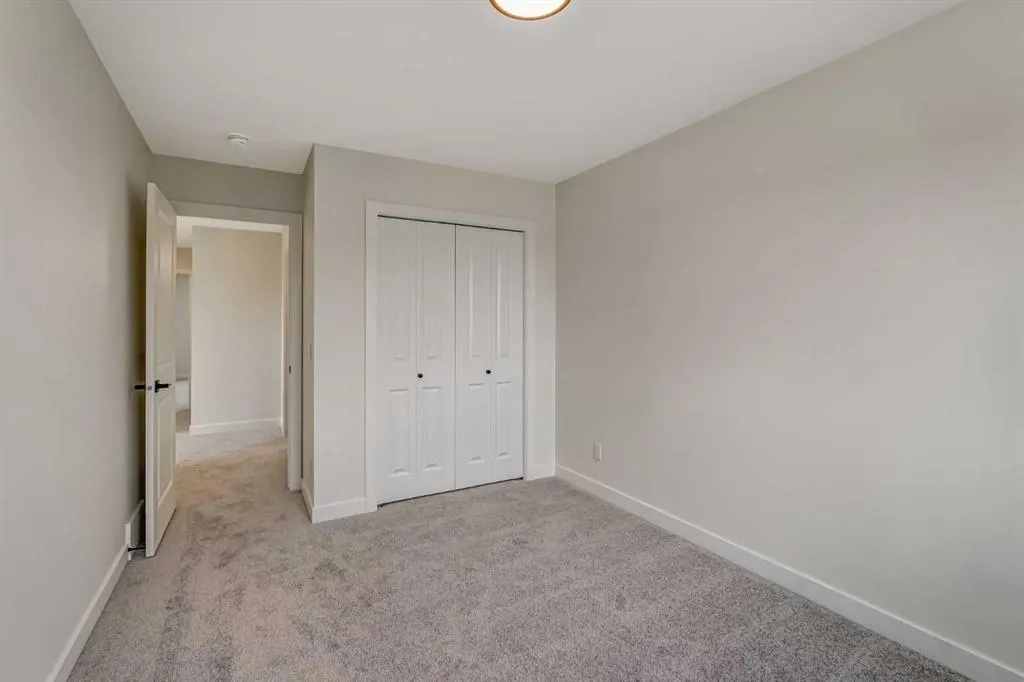 261 Bridgeport Gate