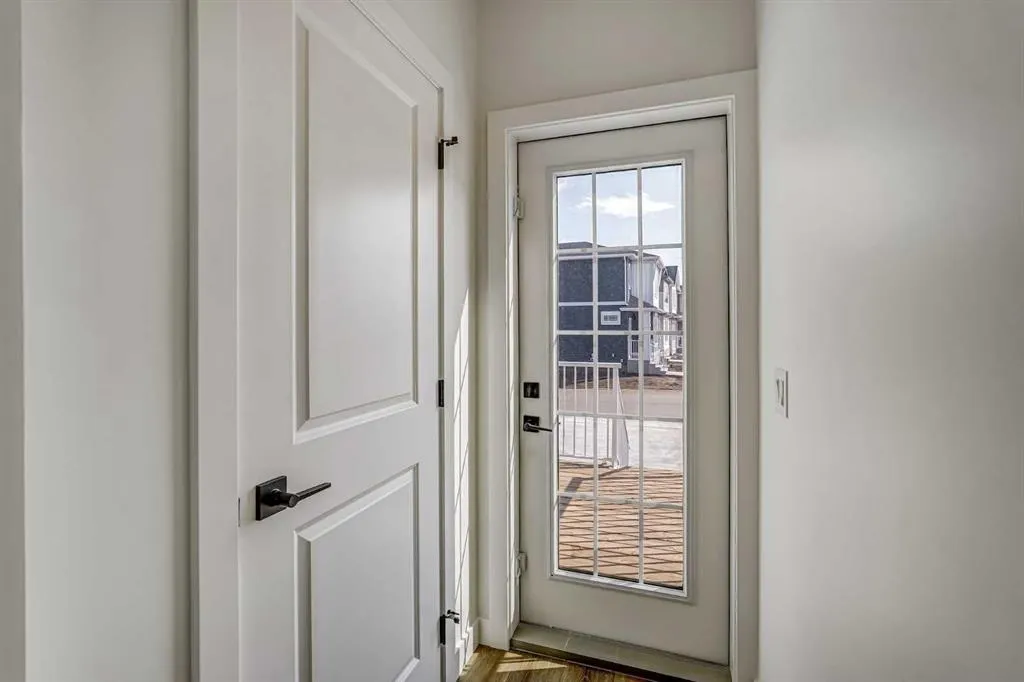 261 Bridgeport Gate