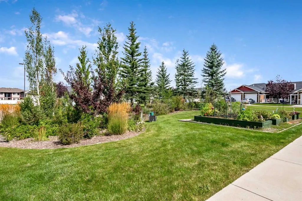 14 Sunrise Place NE