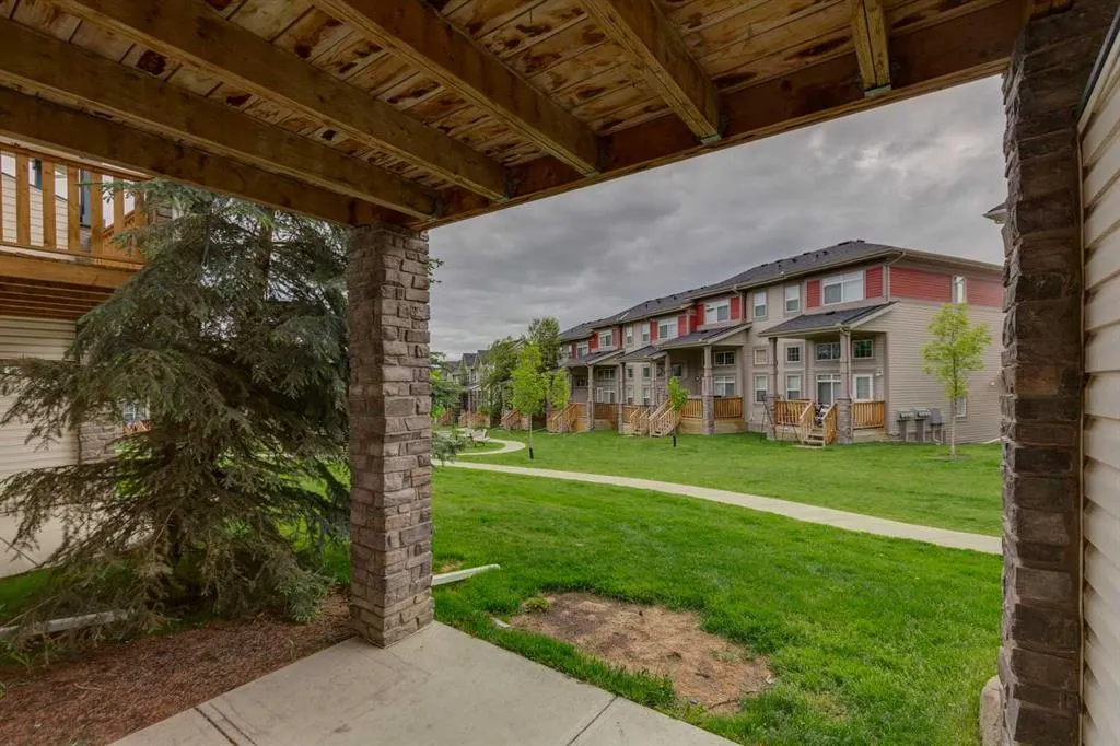 55 Panatella Road NW