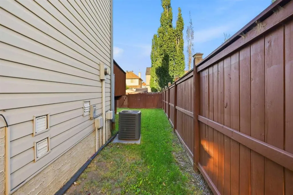 126 Copperfield Manor