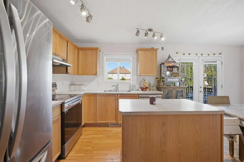 126 Copperfield Manor