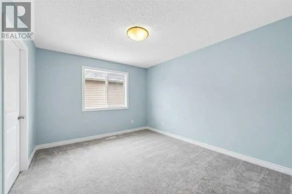 63 Silverado Ridge Crescent SW