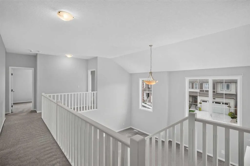 345 Yorkville Road SW