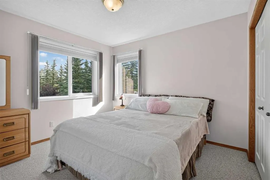 11 Windmill Way