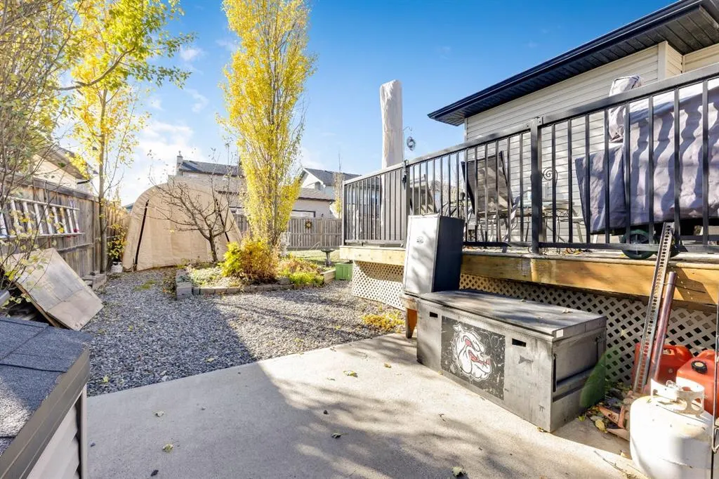 105 Willow Ridge Crescent SW