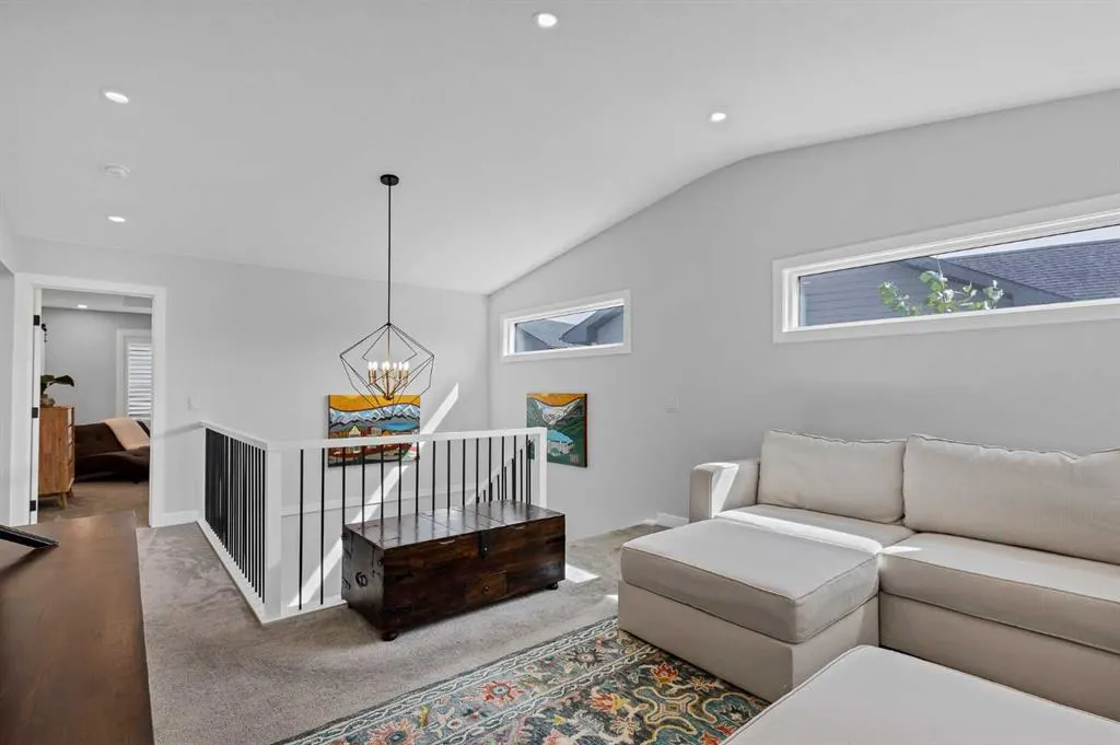 340 South Harmony Drive