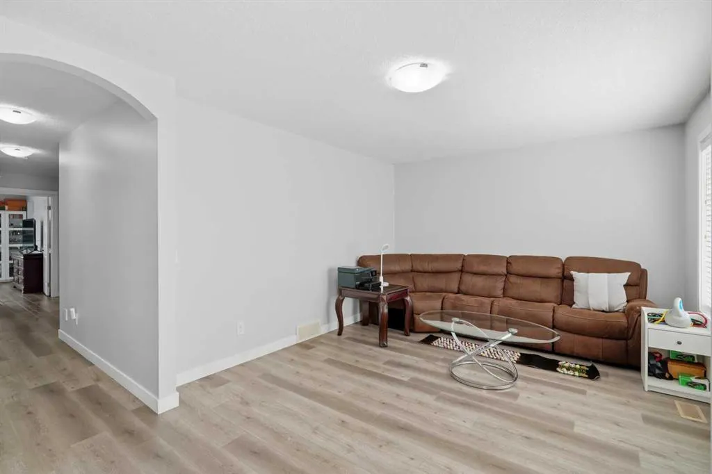 139 New Brighton Close SE