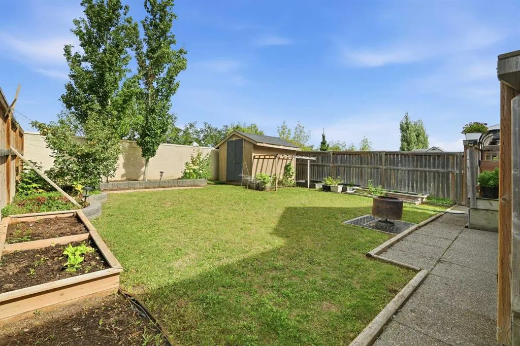139 New Brighton Close SE