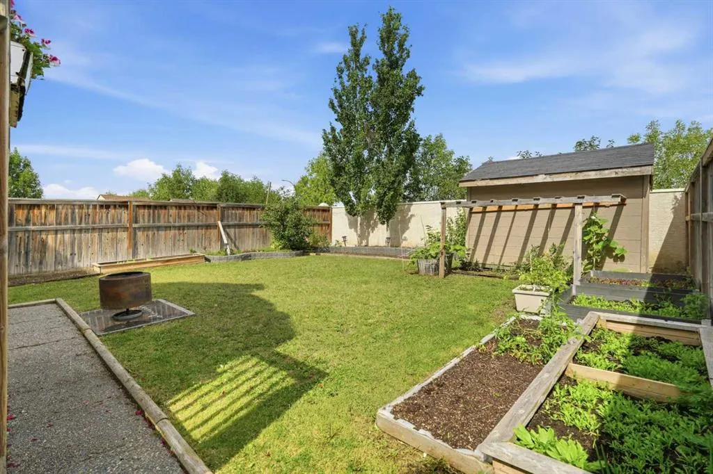 139 New Brighton Close SE