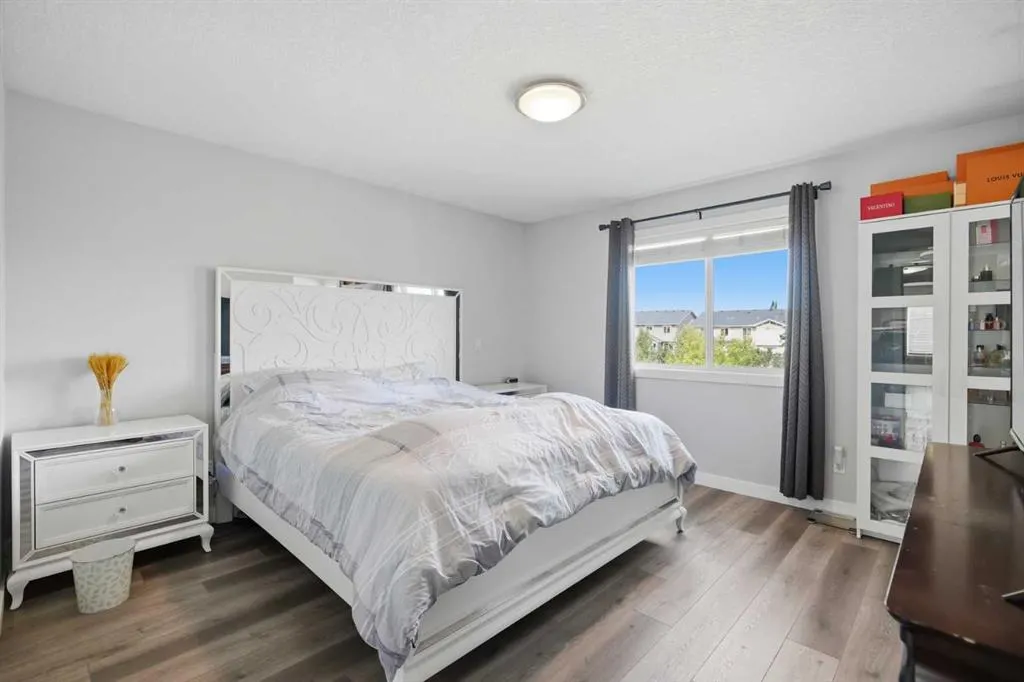 139 New Brighton Close SE