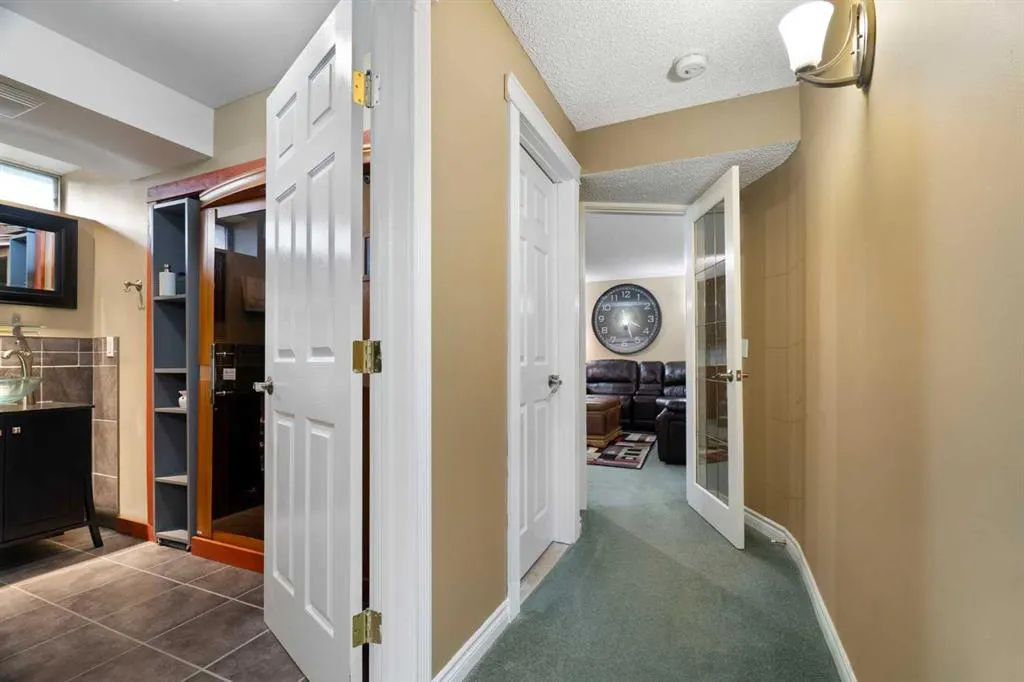 137 Gleneagles View