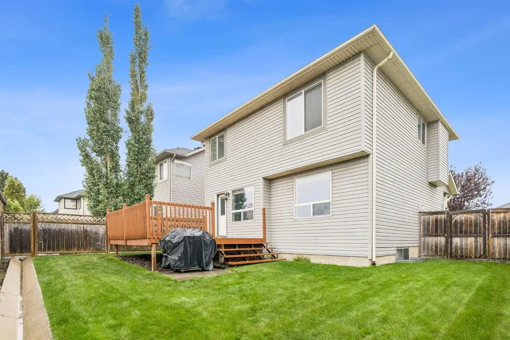 202 Royal Birch Heath NW