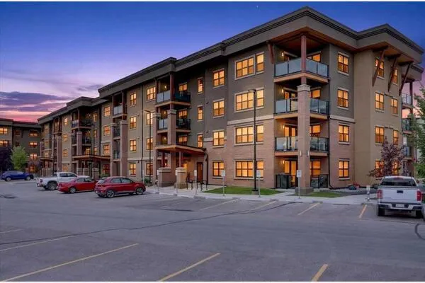 10 Market Boulevard SE