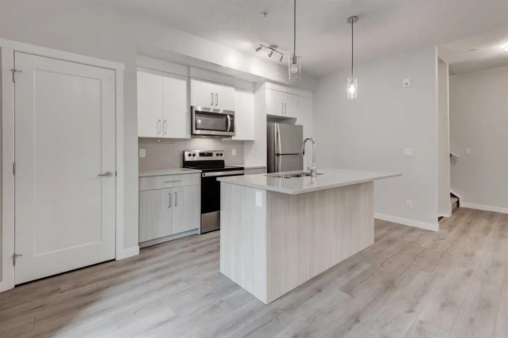 400 Belmont Street SW #615