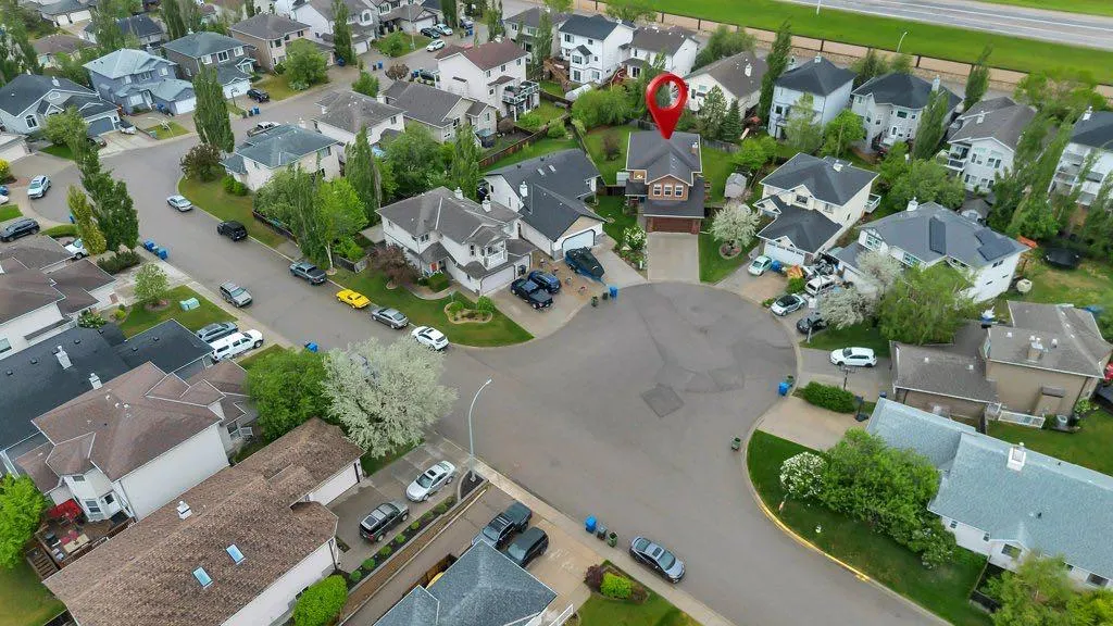 151 Cove Place