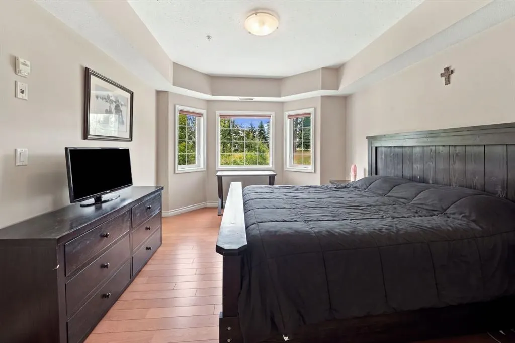 6 Michener Boulevard #101