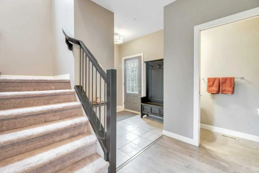 32 Lakewood Circle