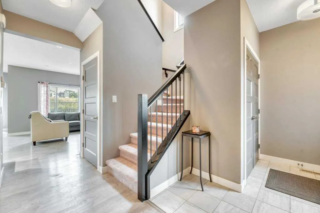 32 Lakewood Circle