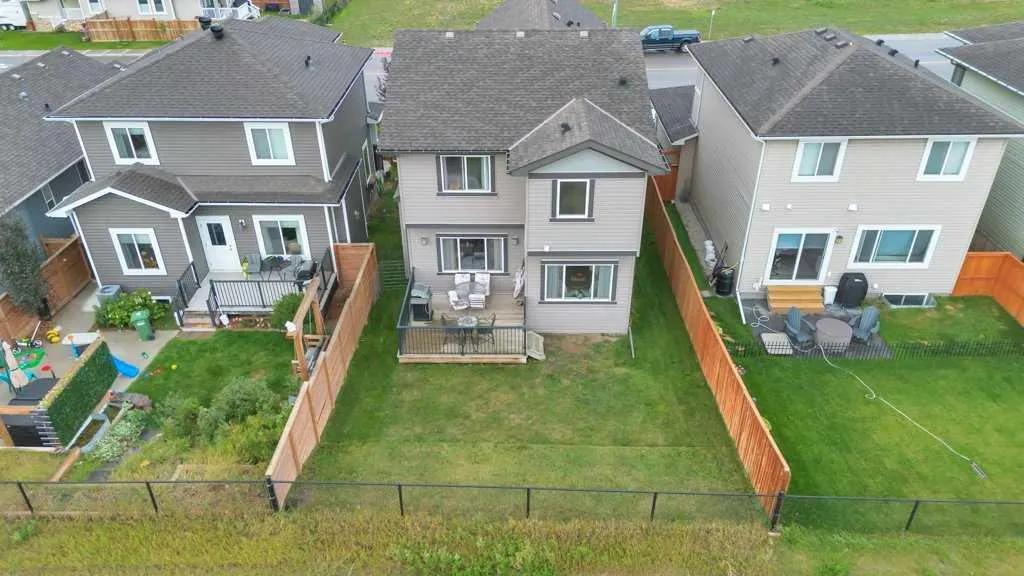 32 Lakewood Circle