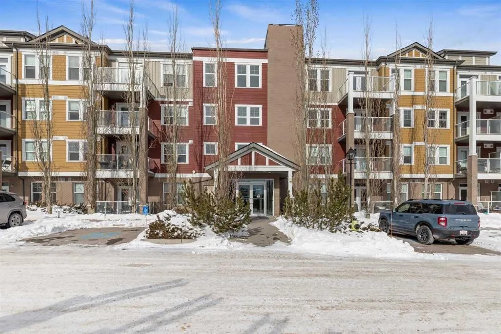 2300 Evanston Square NW #201