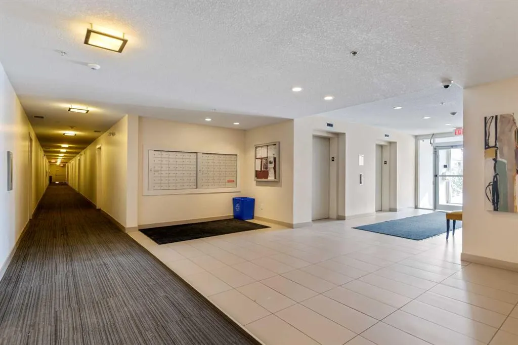 2300 Evanston Square NW #201