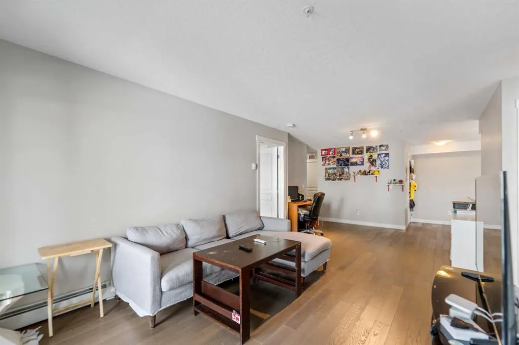 2300 Evanston Square NW #201