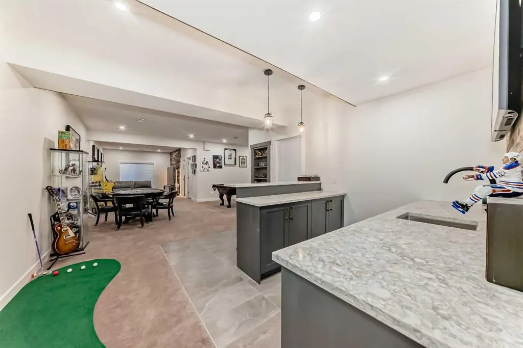 7 wolf Crescent