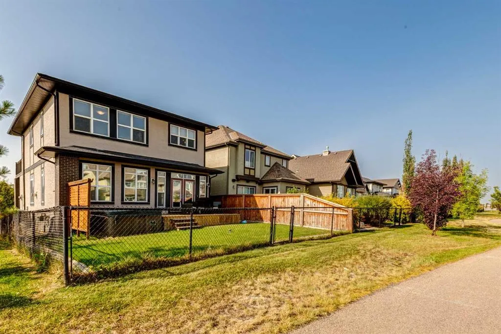 14 Marquis Heights SE