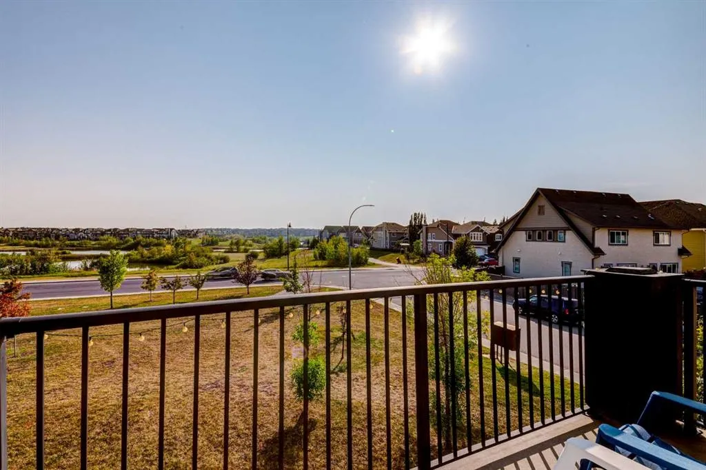 14 Marquis Heights SE