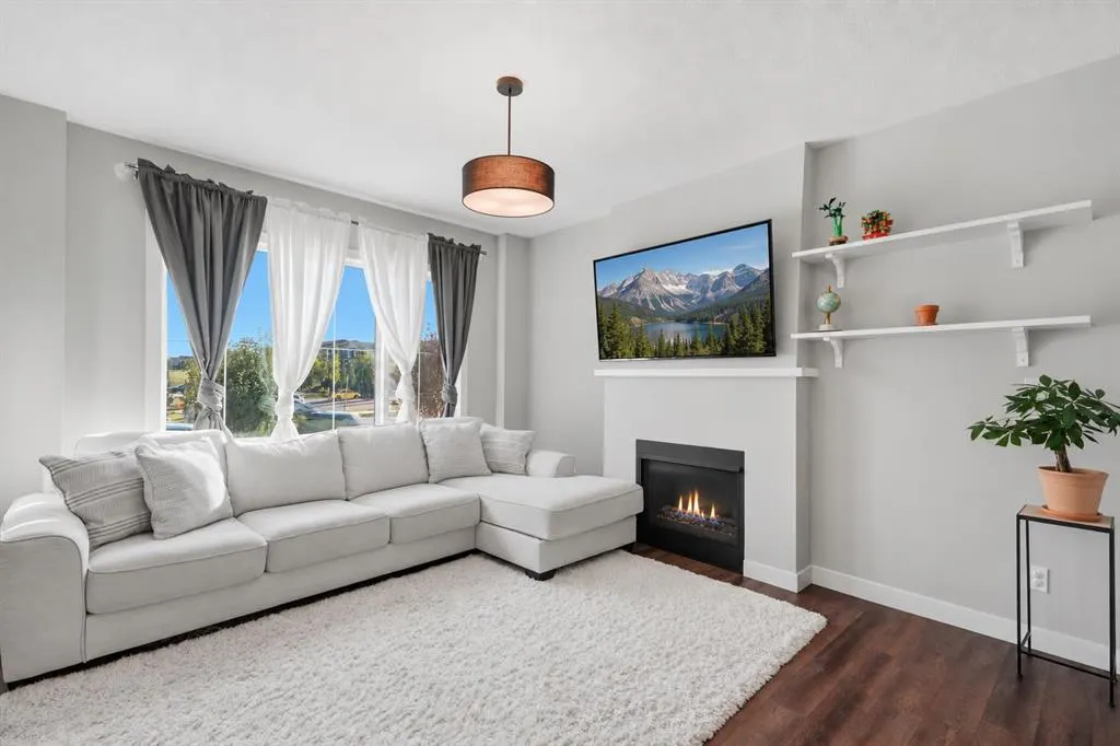 132 Fireside Way