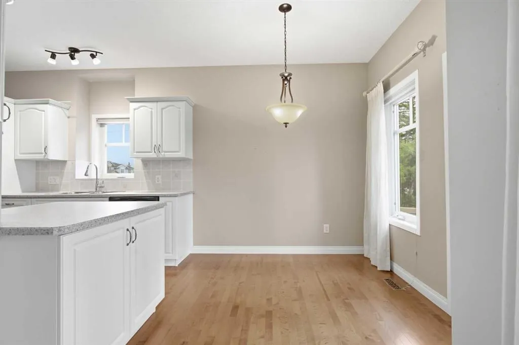 9 Bridle Estates Way SW