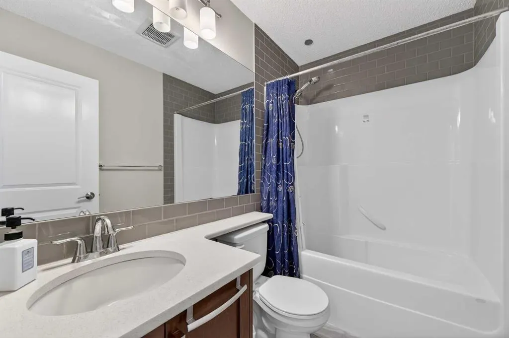 15 Fireside Crescent