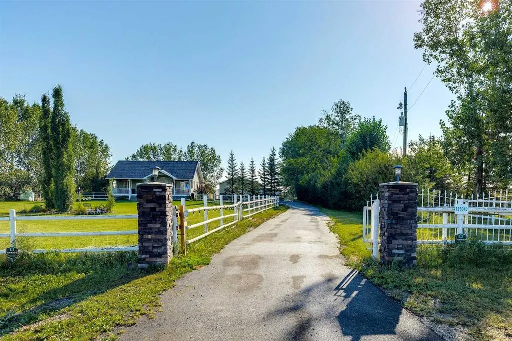 225040 Range Road 282